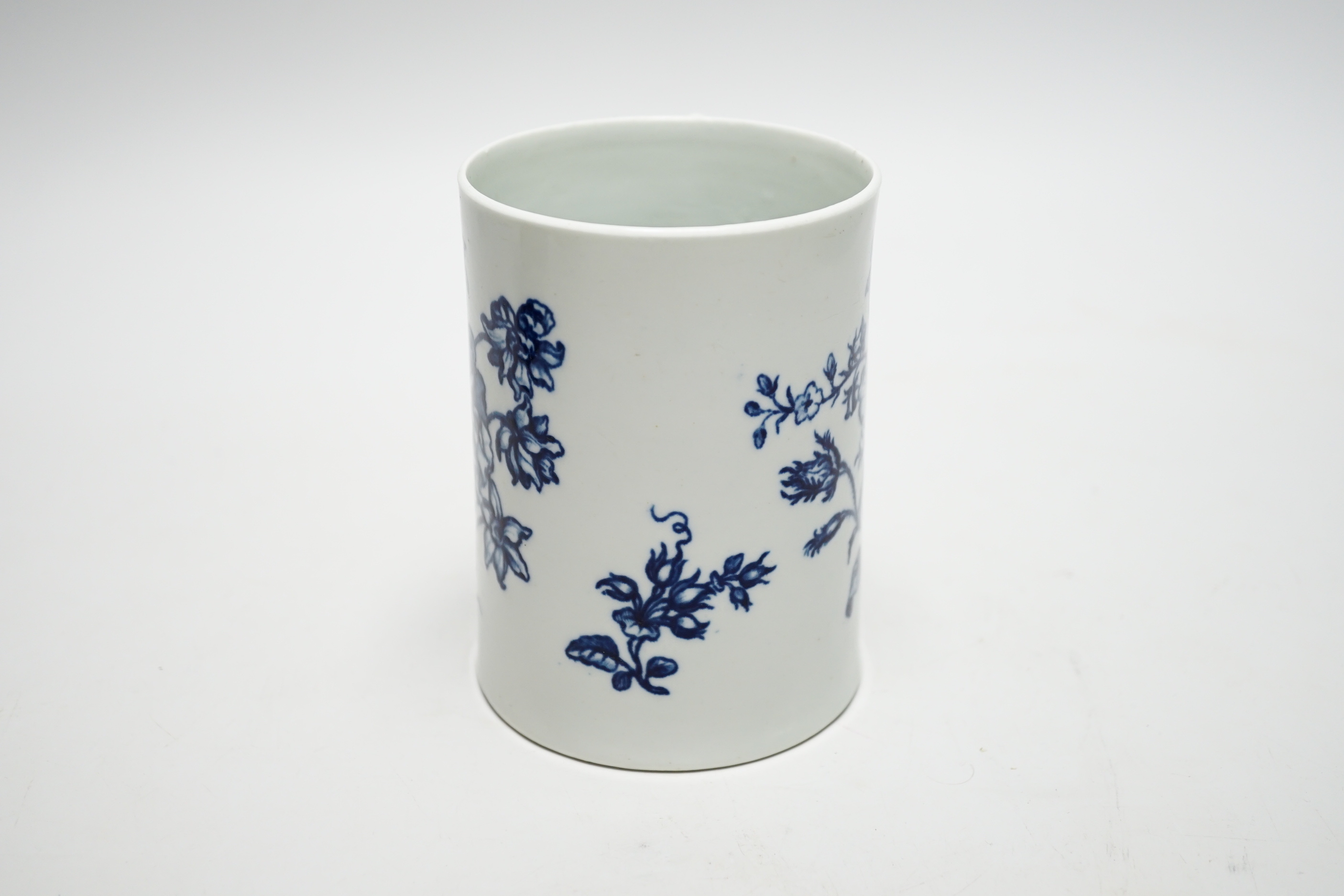 A Worcester blue and white mug, c.1775, 12cm